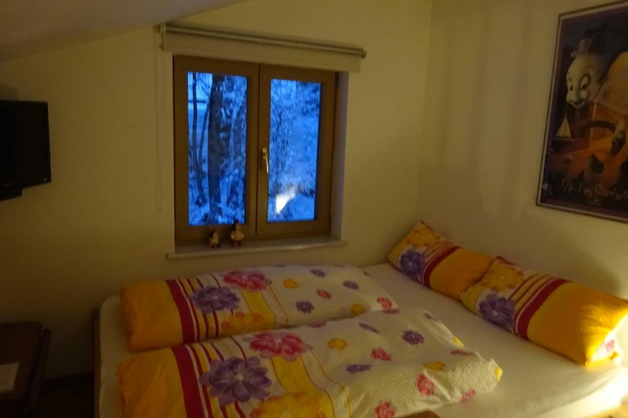 Zum Alten Forsthaus *